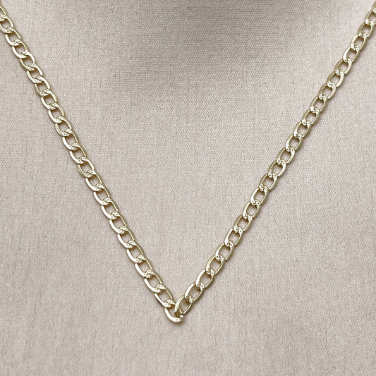 Oro Laminado Basic Necklace, Gold Filled Style Curb and Pave Cuban Design, Diamond Cutting Finish, Golden Finish