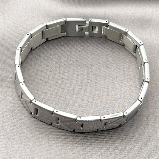 Stainless Steel Solid Bracelet, Arrow Design, Polished, Steel Finish