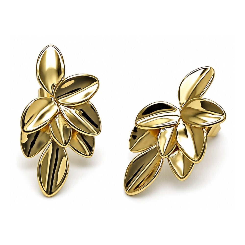 Oro Laminado Stud Earring, Gold Filled Style Leaf Design, Polished, Golden Finish