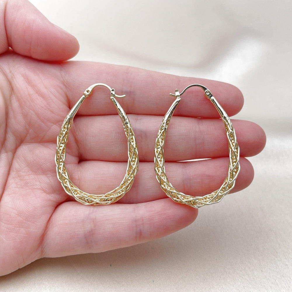 Oro Laminado Medium Hoop, Gold Filled Style Polished, Golden Finish