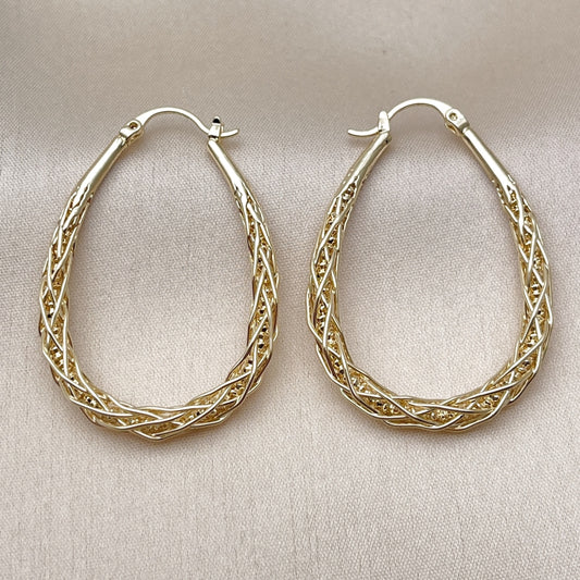 Oro Laminado Medium Hoop, Gold Filled Style Polished, Golden Finish