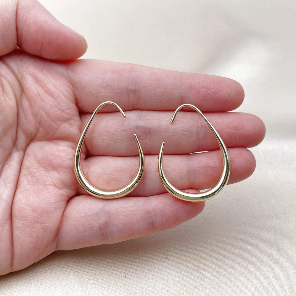 Oro Laminado Medium Hoop, Gold Filled Style Hollow Design, Polished, Golden Finish