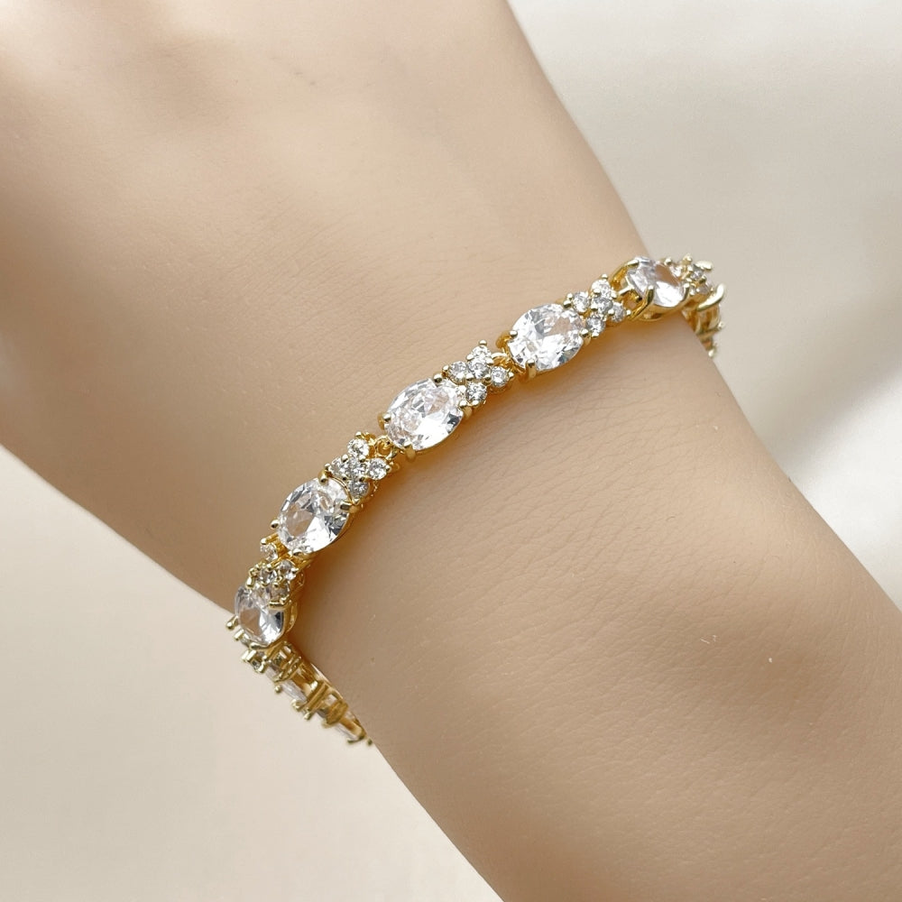 Oro Laminado Tennis Bracelet, Gold Filled Style with White Cubic Zirconia, Polished, Golden Finish
