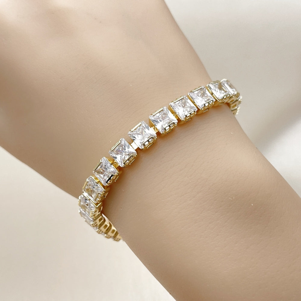 Oro Laminado Tennis Bracelet, Gold Filled Style with White Cubic Zirconia, Polished, Golden Finish