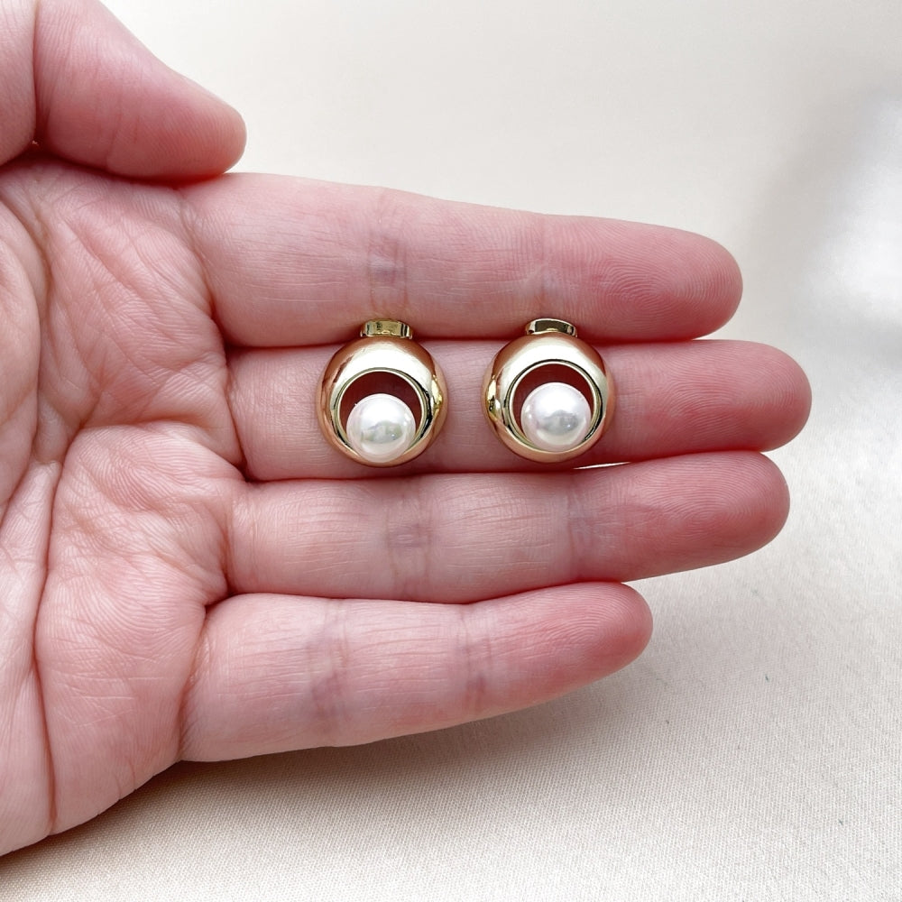 Oro Laminado Stud Earring, Gold Filled Style Ball Design, with Ivory Pearl, Polished, Golden Finish