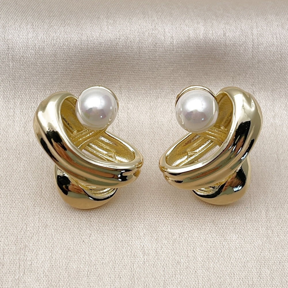 Oro Laminado Stud Earring, Gold Filled Style Ball Design, with Ivory Pearl, Polished, Golden Finish