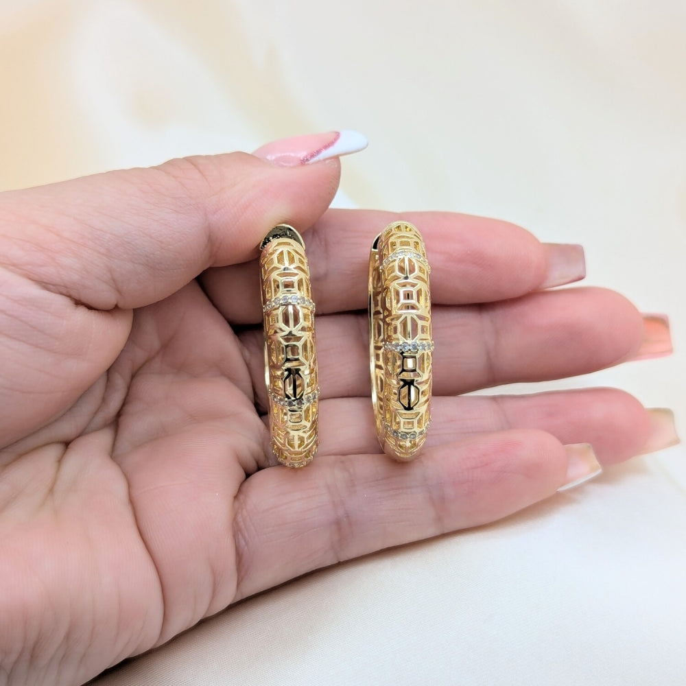 Oro Laminado Huggie Hoop, Gold Filled Style Filigree Design, with White Micro Pave, Polished, Golden Finish