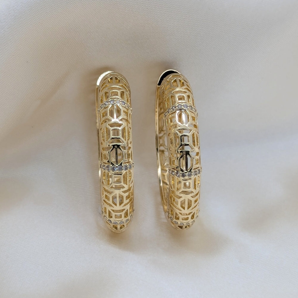 Oro Laminado Huggie Hoop, Gold Filled Style Filigree Design, with White Micro Pave, Polished, Golden Finish