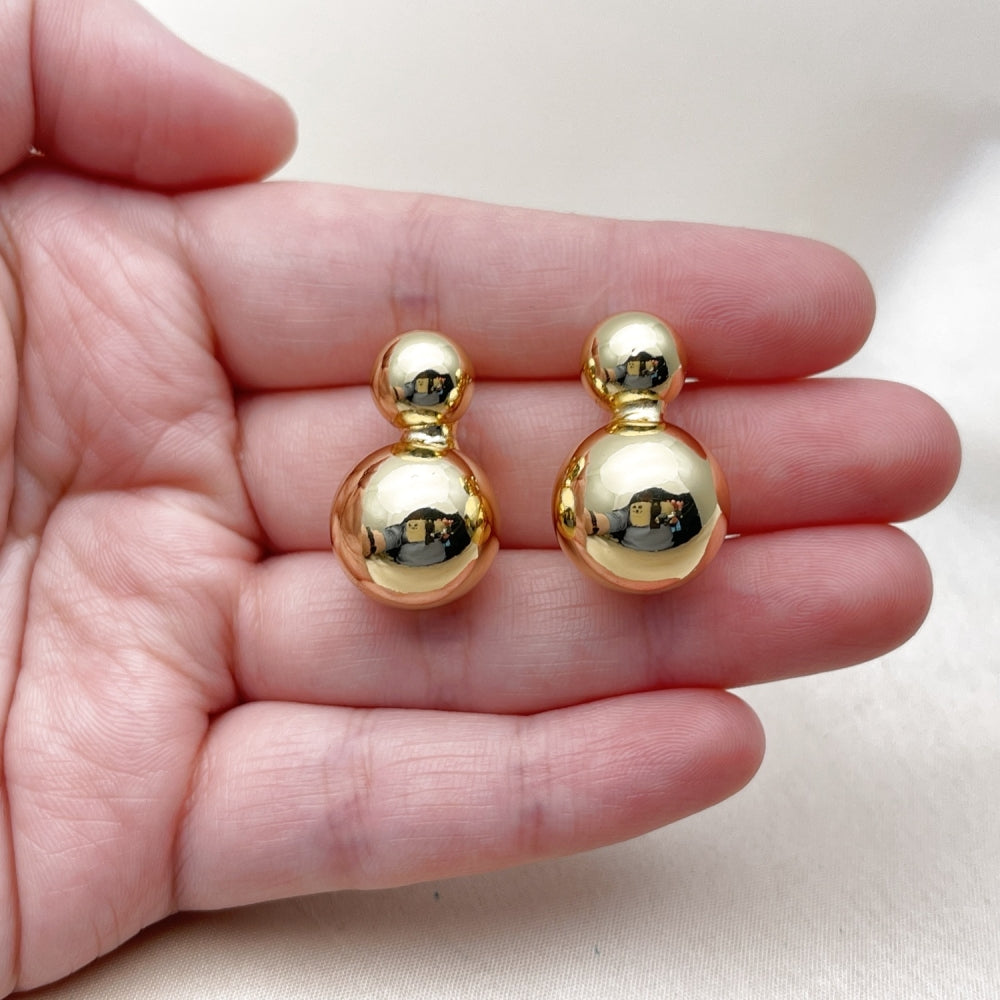 Oro Laminado Stud Earring, Gold Filled Style Ball Design, Polished, Golden Finish