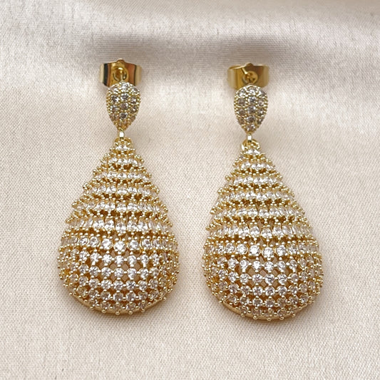 Oro Laminado Dangle Earring, Gold Filled Style Teardrop Design, with White Cubic Zirconia, Polished, Golden Finish