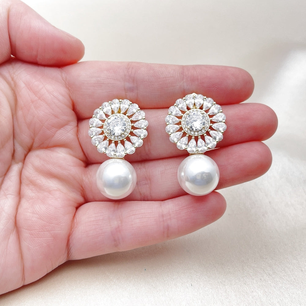 Oro Laminado Stud Earring, Gold Filled Style Ball and Cluster Design, with White Cubic Zirconia and Ivory Pearl, Polished, Golden Finish