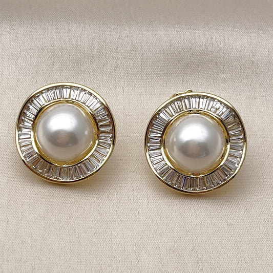Oro Laminado Stud Earring, Gold Filled Style Cluster and Baguette Design, with White Cubic Zirconia and Ivory Pearl, Polished, Golden Finish