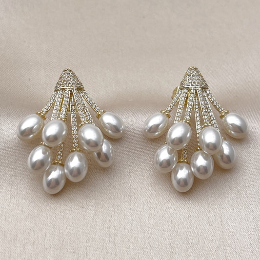 Oro Laminado Stud Earring, Gold Filled Style Flower Design, with Ivory Pearl and White Micro Pave, Polished, Golden Finish