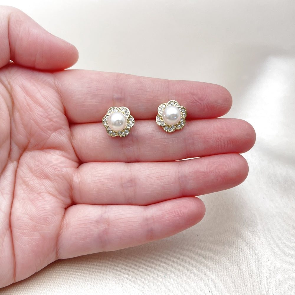 Oro Laminado Stud Earring, Gold Filled Style Flower and Cluster Design, with Ivory Pearl and White Micro Pave, Polished, Golden Finish