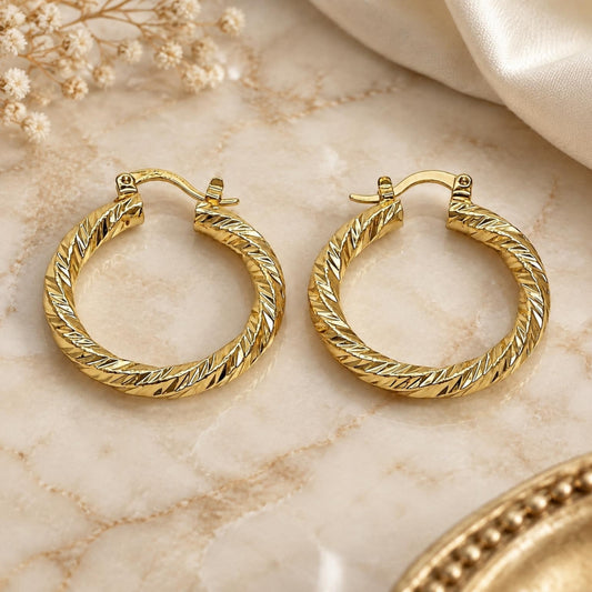 Oro Laminado Medium Hoop, Gold Filled Style Twist Design, Diamond Cutting Finish, Golden Finish