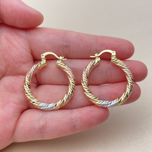 Oro Laminado Medium Hoop, Gold Filled Style Twist Design, Diamond Cutting Finish, Tricolor