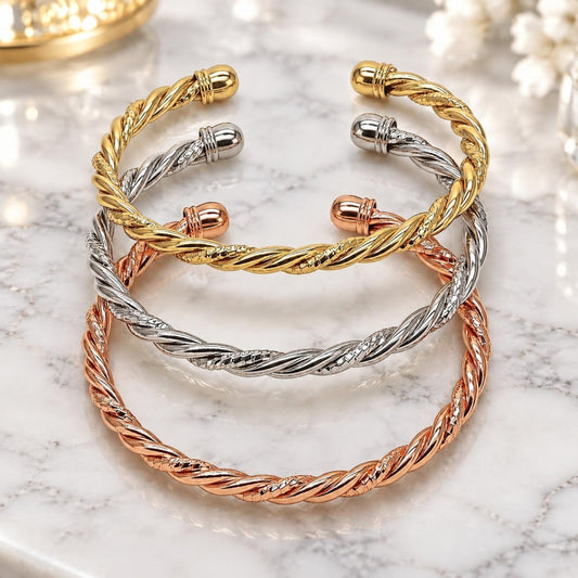 Oro Laminado Trio Bangle, Gold Filled Style Twist Design, Diamond Cutting Finish, Tricolor