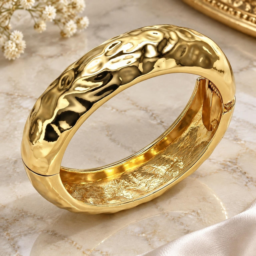 Oro Laminado Individual Bangle, Gold Filled Style Polished, Golden Finish