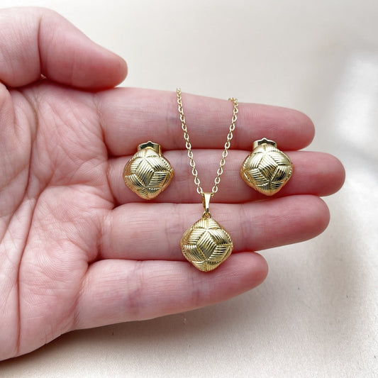 Oro Laminado Earring and Pendant Adult Set, Gold Filled Style Diamond Cutting Finish, Golden Finish