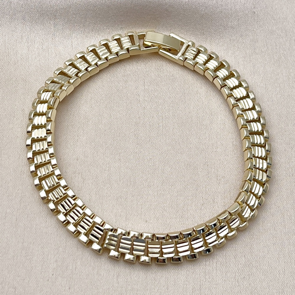 Oro Laminado Solid Bracelet, Gold Filled Style Diamond Cutting Finish, Golden Finish
