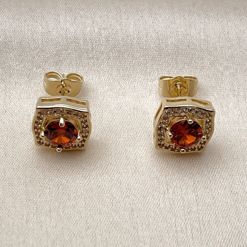 Oro Laminado Stud Earring, Gold Filled Style Cluster Design, with Garnet and White Cubic Zirconia, Polished, Golden Finish