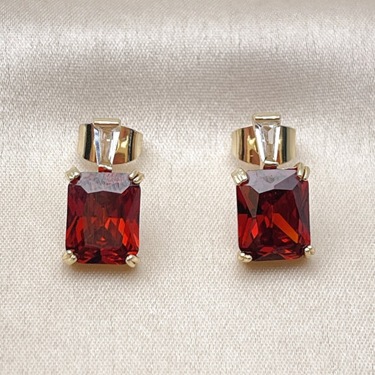 Oro Laminado Stud Earring, Gold Filled Style Baguette Design, with Garnet and White Cubic Zirconia, Polished, Golden Finish