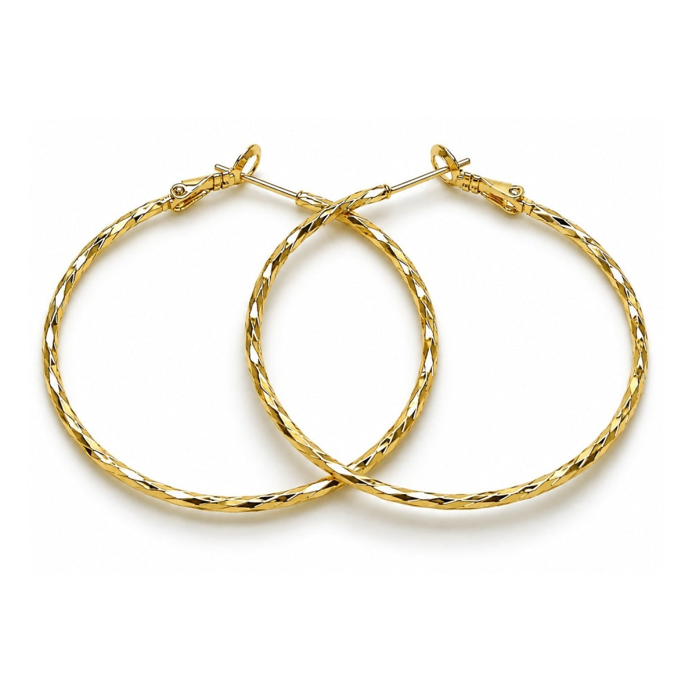 Oro Laminado Medium Hoop, Gold Filled Style Diamond Cutting Finish, Golden Finish