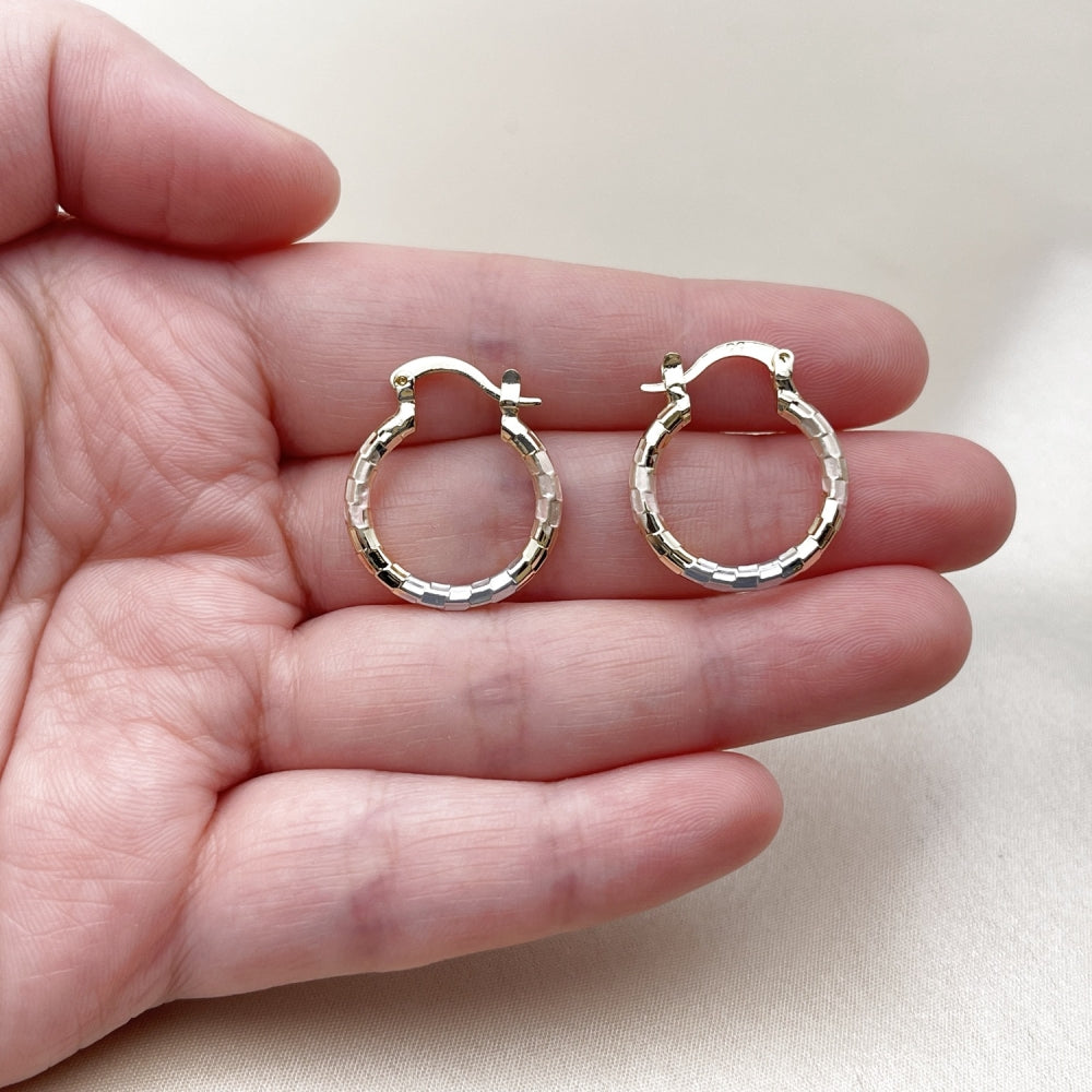 Oro Laminado Small Hoop, Gold Filled Style Diamond Cutting Finish, Tricolor