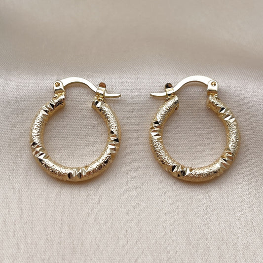 Oro Laminado Small Hoop, Gold Filled Style Matte Finish, Golden Finish