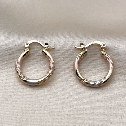 Oro Laminado Small Hoop, Gold Filled Style Diamond Cutting Finish, Tricolor