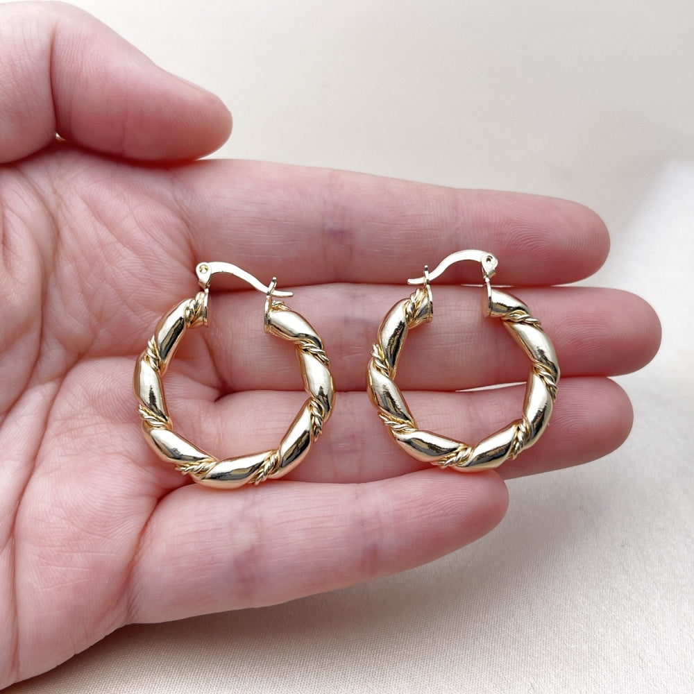 Oro Laminado Medium Hoop, Gold Filled Style Twist and Hollow Design, Polished, Golden Finish