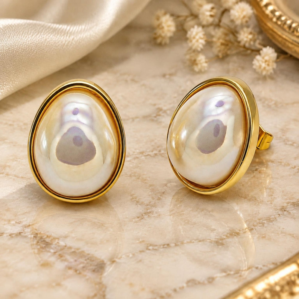 Oro Laminado Stud Earring, Gold Filled Style Teardrop Design, with Ivory Mother of Pearl, Polished, Golden Finish