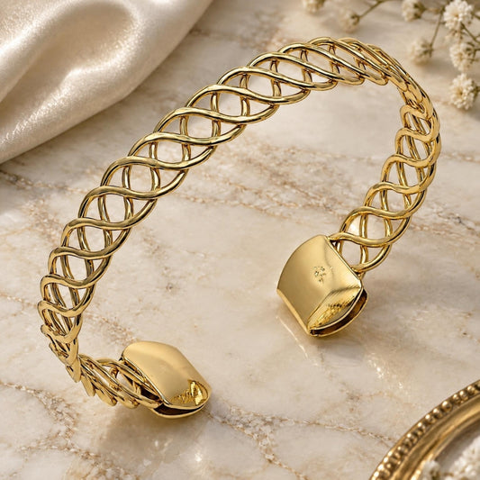 Oro Laminado Individual Bangle, Gold Filled Style Twist Design, Polished, Golden Finish