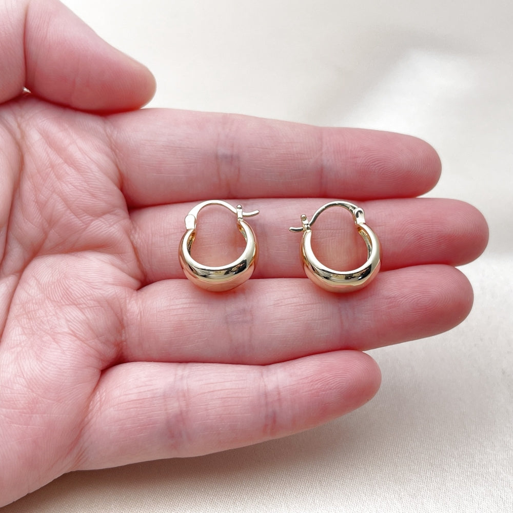 Oro Laminado Small Hoop, Gold Filled Style Polished, Golden Finish