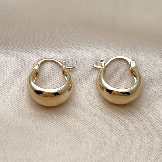 Oro Laminado Small Hoop, Gold Filled Style Polished, Golden Finish