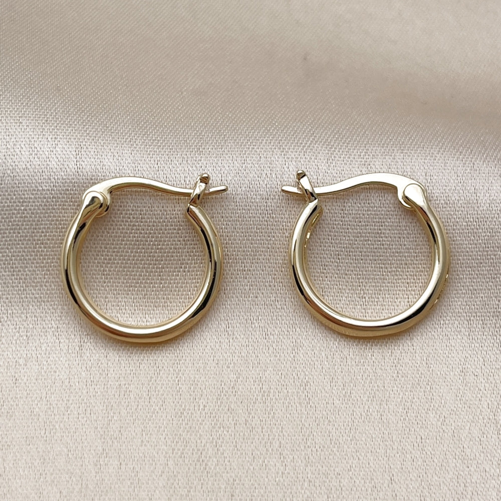 Oro Laminado Small Hoop, Gold Filled Style Polished, Golden Finish