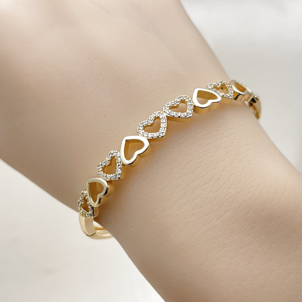 Oro Laminado Individual Bangle, Gold Filled Style Heart Design, with White Micro Pave, Polished, Golden Finish
