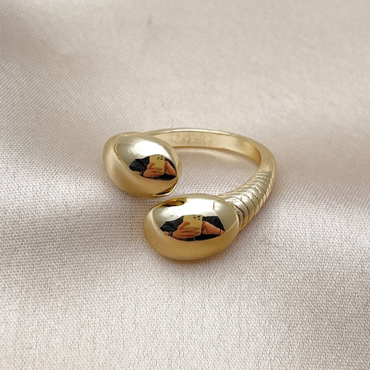 Oro Laminado Elegant Ring, Gold Filled Style Polished, Golden Finish