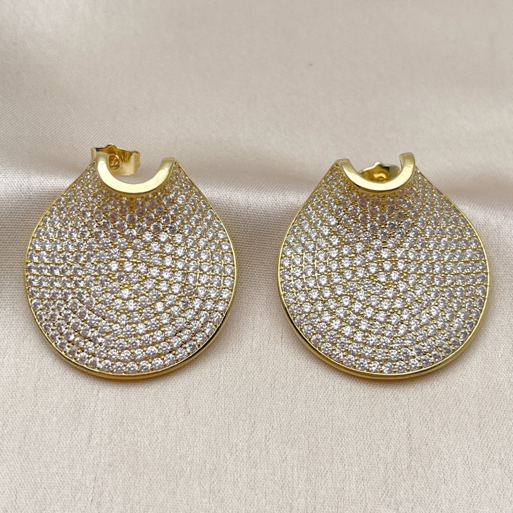 Oro Laminado Stud Earring, Gold Filled Style with White Cubic Zirconia, Polished, Golden Finish