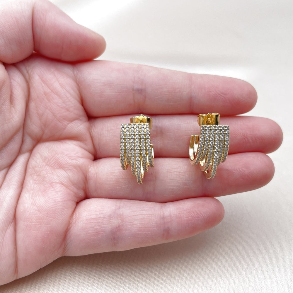 Oro Laminado Stud Earring, Gold Filled Style with White Cubic Zirconia, Polished, Golden Finish