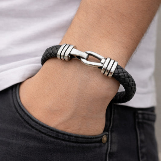 Stainless Steel Fancy Bracelet, Belt Buckle Design, Black Leather Finish, Steel Finish