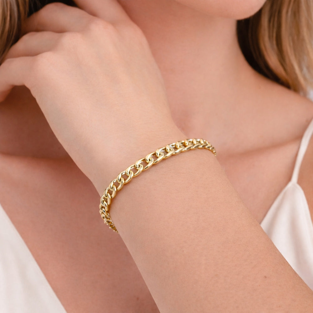 Oro Laminado Basic Bracelet, Gold Filled Style Curb Design, Diamond Cutting Finish, Golden Finish