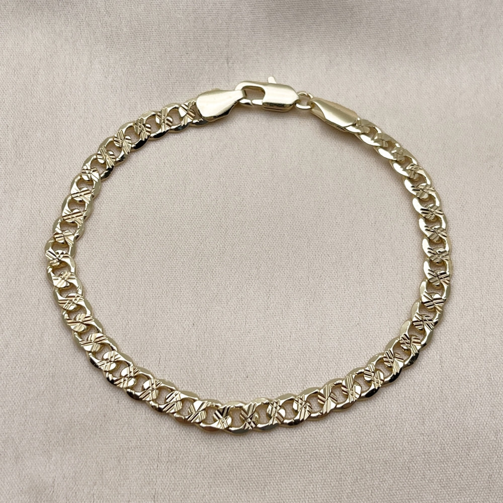 Oro Laminado Basic Bracelet, Gold Filled Style Curb Design, Diamond Cutting Finish, Golden Finish