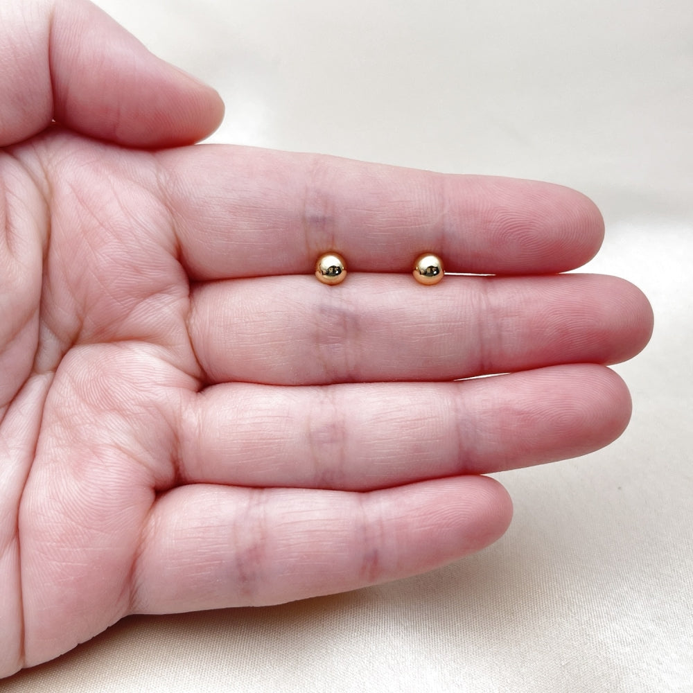 Oro Laminado Stud Earring, Gold Filled Style Ball Design, Polished, Golden Finish