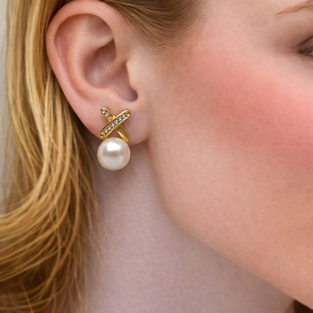 Oro Laminado Stud Earring, Gold Filled Style with Ivory Pearl and White Micro Pave, Polished, Golden Finish