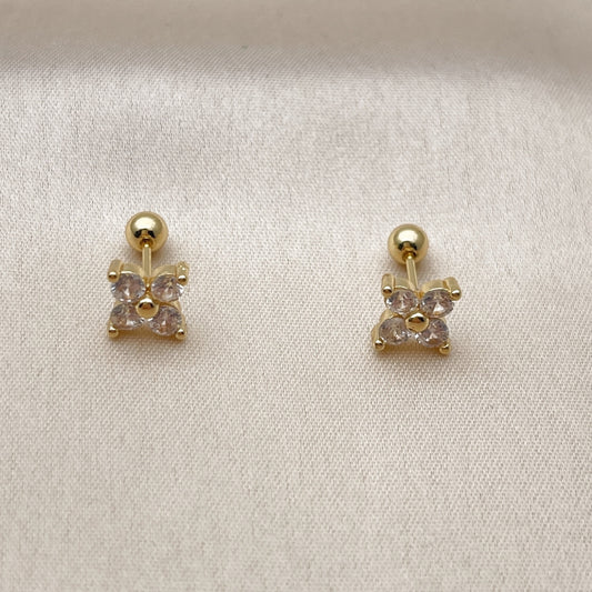 Oro Laminado Stud Earring, Gold Filled Style Four-leaf Clover Design, with White Cubic Zirconia, Polished, Golden Finish
