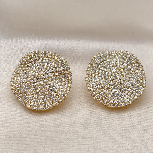 Oro Laminado Stud Earring, Gold Filled Style with White Cubic Zirconia, Polished, Golden Finish