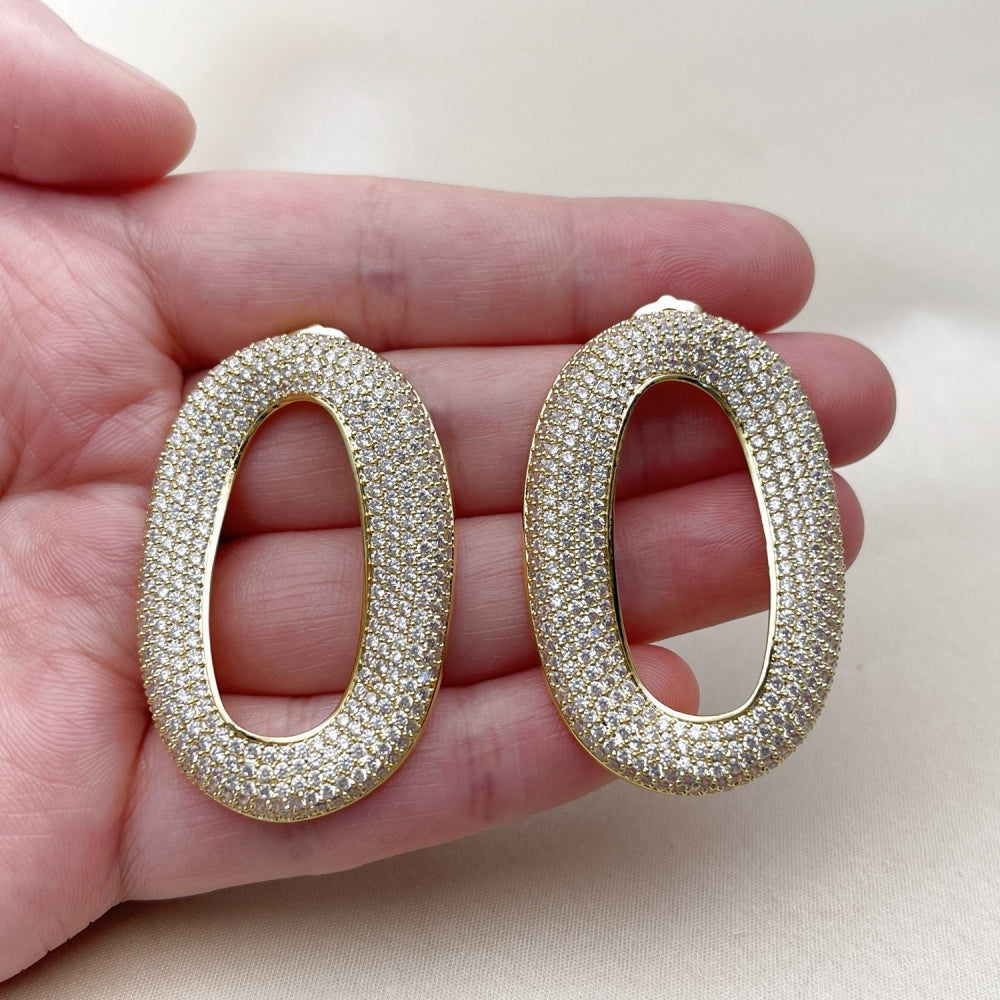 Oro Laminado Stud Earring, Gold Filled Style with White Cubic Zirconia, Polished, Golden Finish