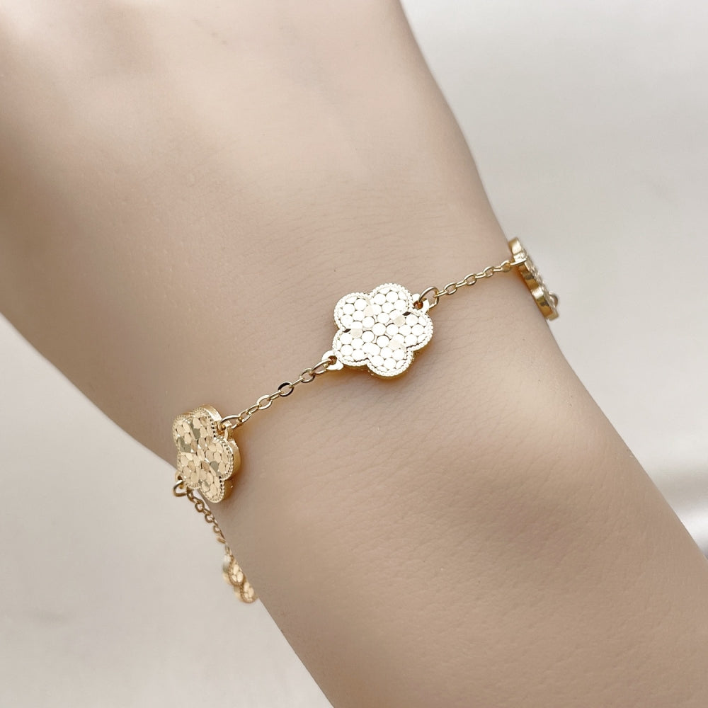 Oro Laminado Fancy Bracelet, Gold Filled Style Flower and Rolo Design, Diamond Cutting Finish, Golden Finish