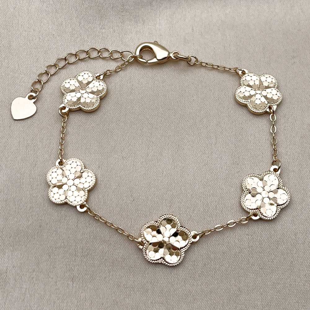Oro Laminado Fancy Bracelet, Gold Filled Style Flower and Rolo Design, Diamond Cutting Finish, Golden Finish